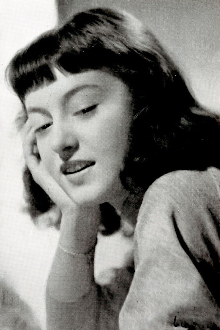 Maresa Gallo's picture in the cast