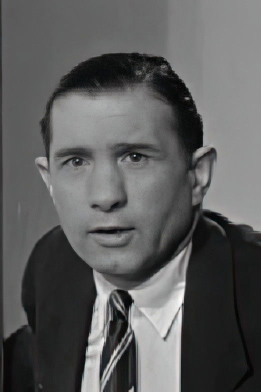 et billede af Roger Poirier