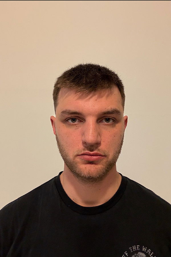 et billede af Gil Sevrani