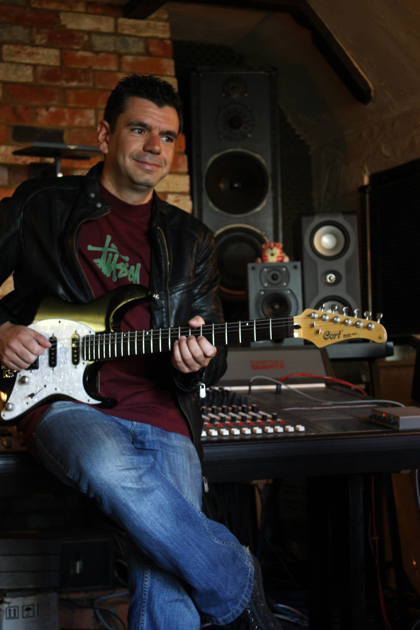 et billede af John Mitchell