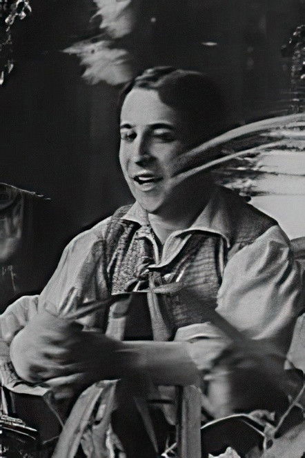 et billede af Raymond Lyon