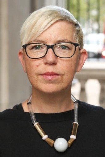 et billede af Ruth Adams