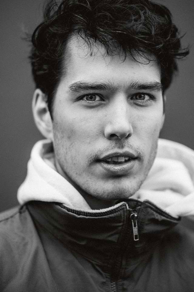 et billede af Tom Knox