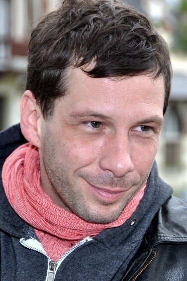 et billede af Alex Beaupain