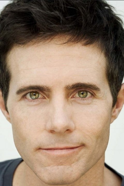 et billede af Jeremy Rowley