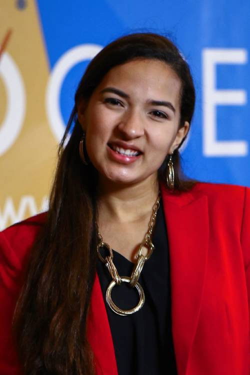 et billede af Alondra Toledo