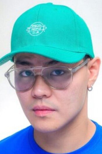 et billede af Elijah Filamor