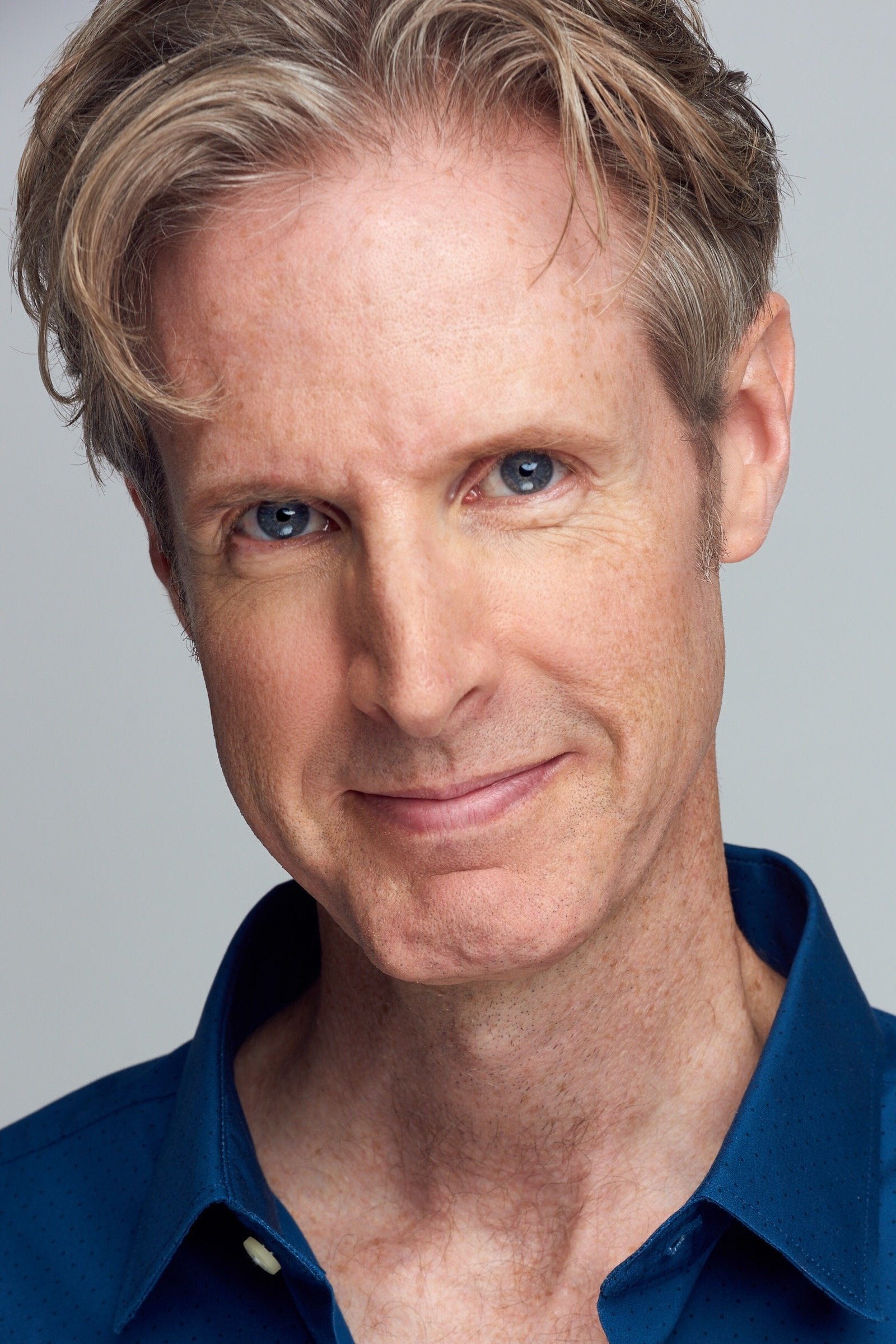 et billede af Paul Slade Smith