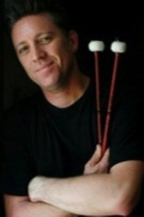 et billede af John Clarke