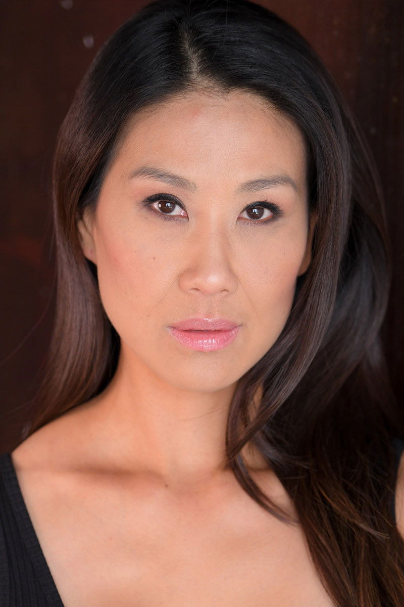 et billede af Julee Song