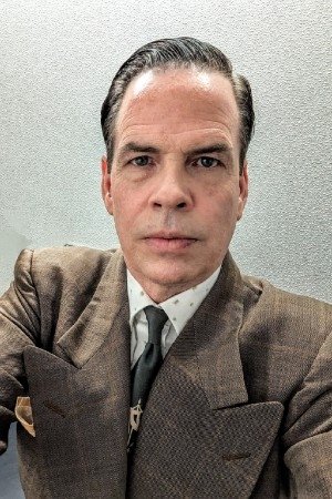 et billede af Todd Covert