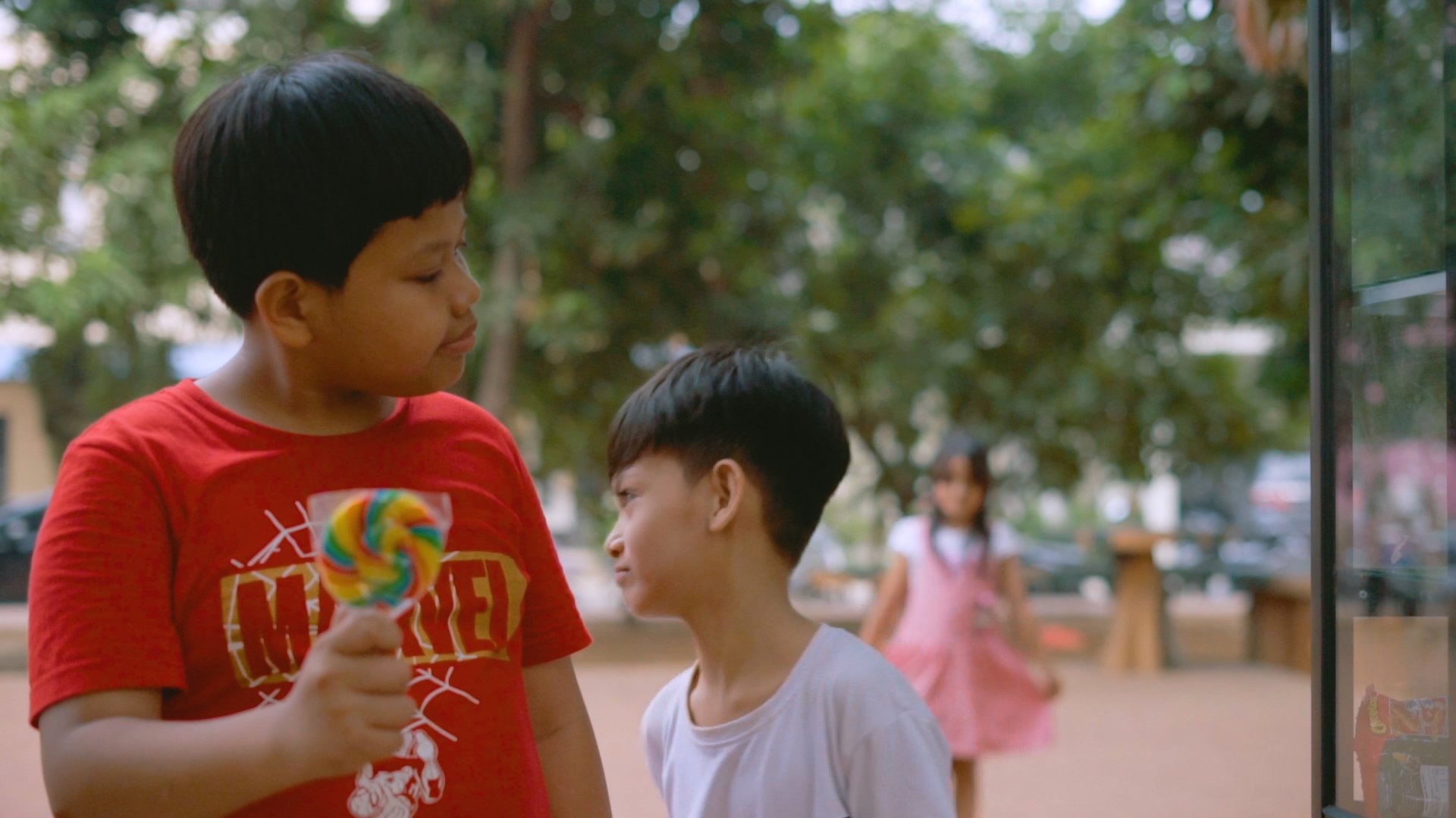 Imagem do Filme Permen Buat Pelangi