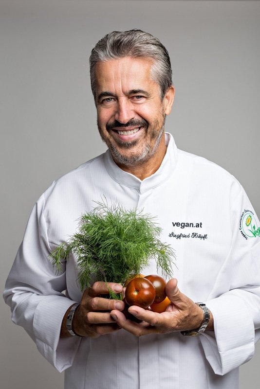 Siegfried Kröpfl | Self - Award-winning Vegan Chef