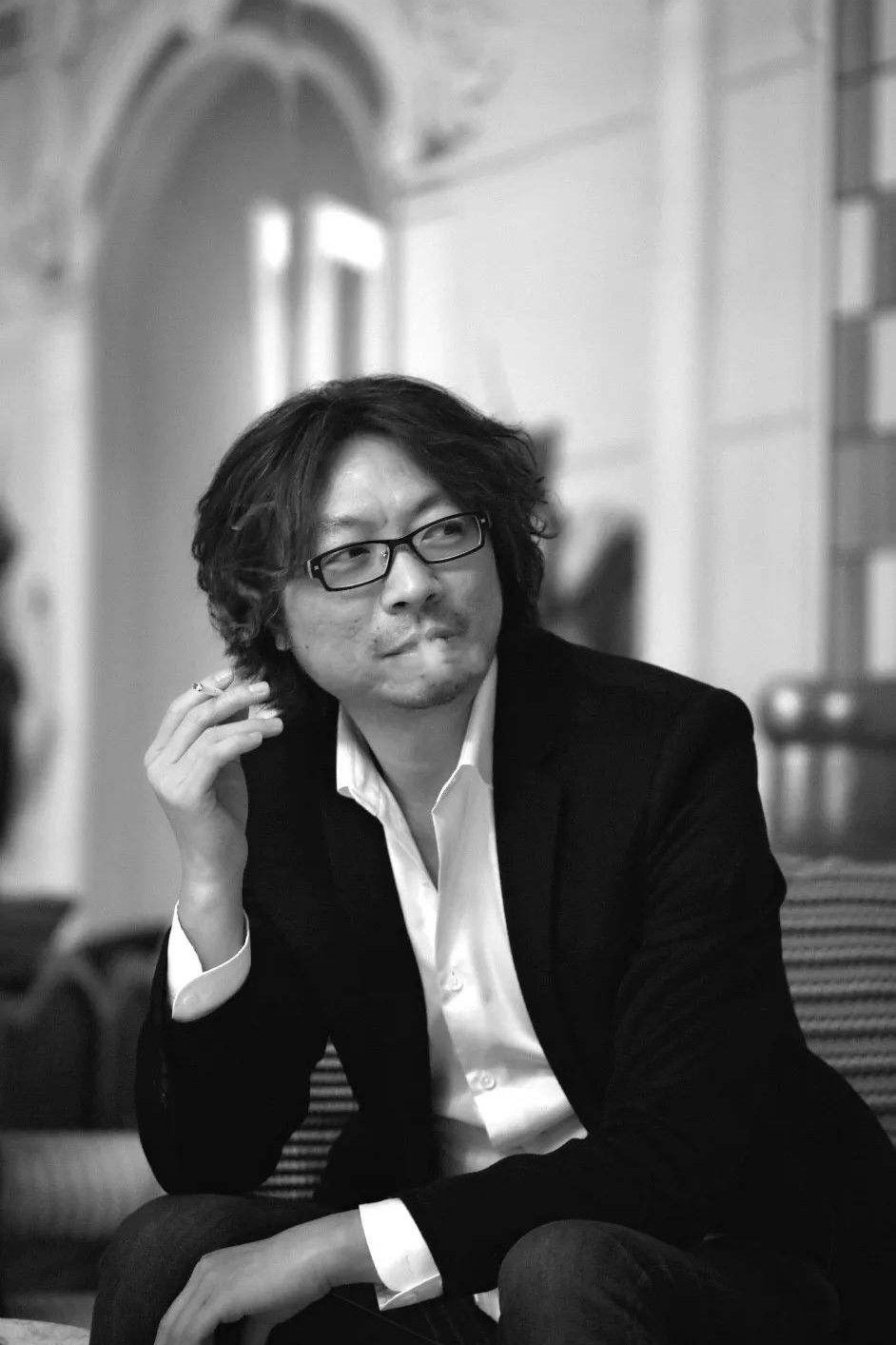 et billede af Xu Zhiyuan