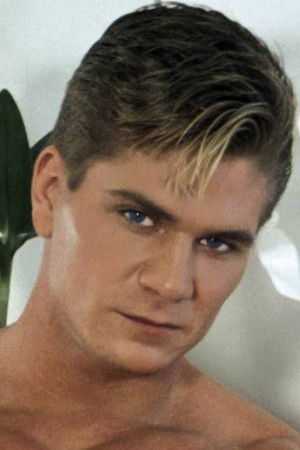 et billede af Ken Adams