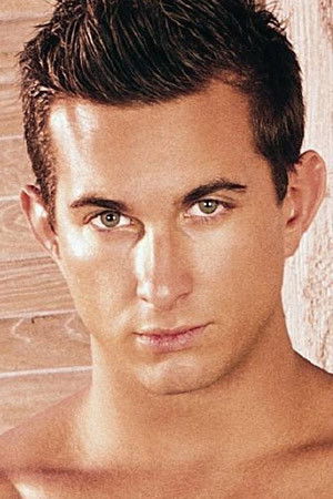 et billede af Jason Tyler