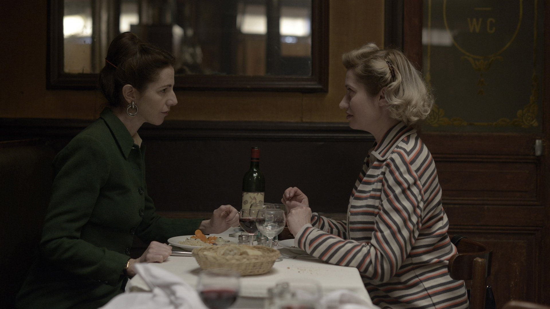 Violette (2013)