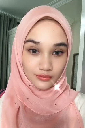 et billede af Emaleen Minhad