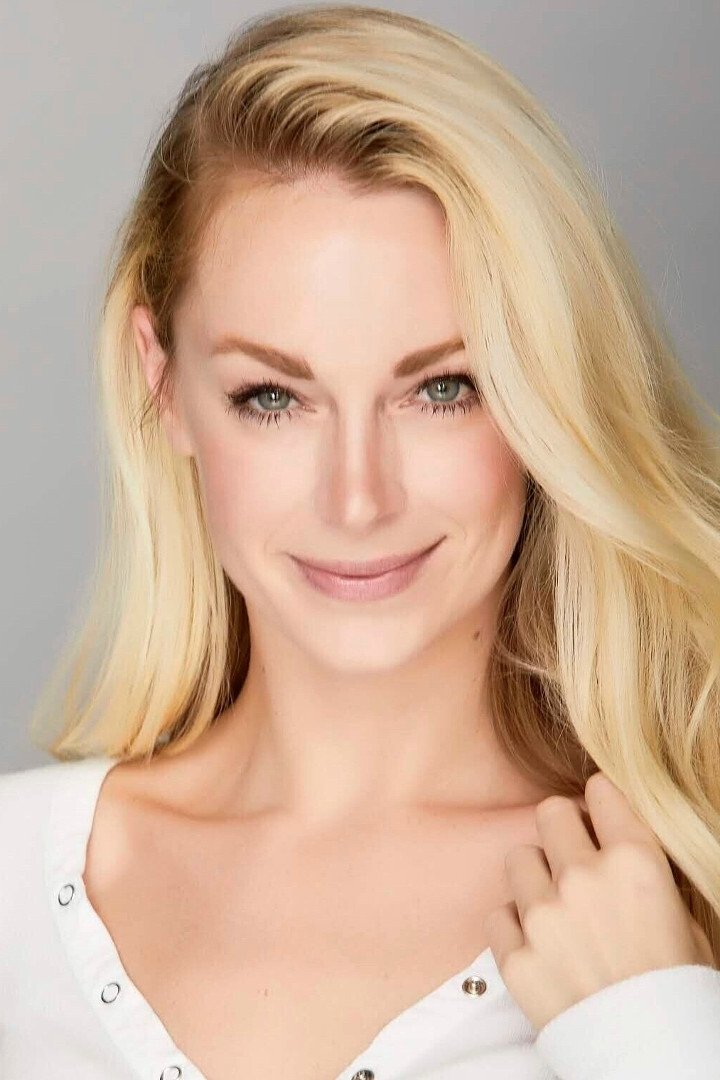 et billede af Hannah Douglass