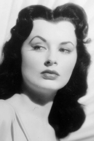 et billede af Ruth Hampton