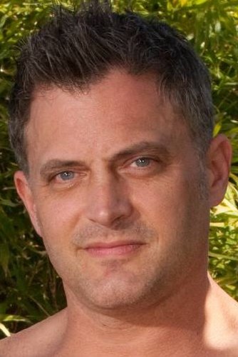 et billede af Brenden Cage