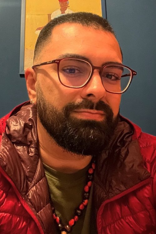 Douglas Soares | Assistant Director