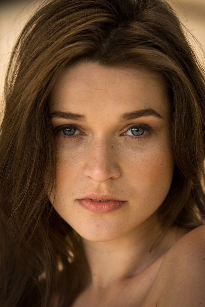 et billede af Serena Wood