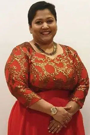 et billede af Grace Karunas