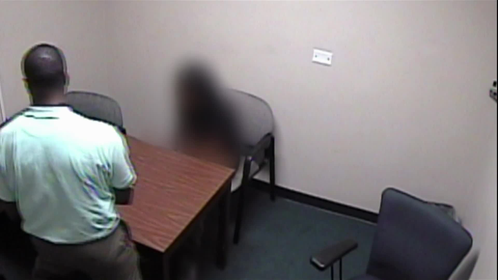 The First 48 Presents Critical Minutes S02E01 backdrop