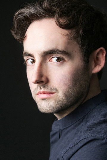 et billede af Anton Tweedale