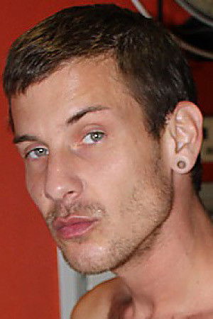 et billede af Drew Baldwin