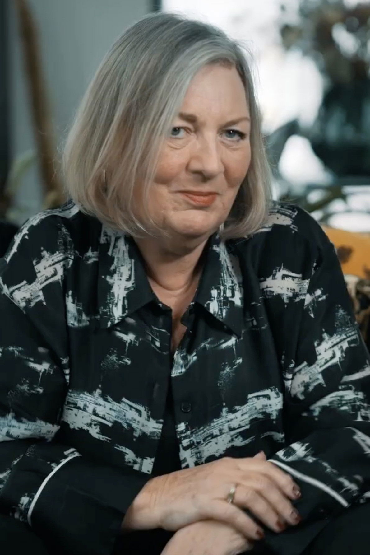 et billede af June Miles-Kingston