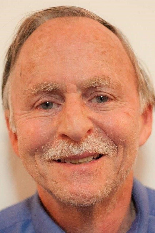 et billede af Chuck Lacey