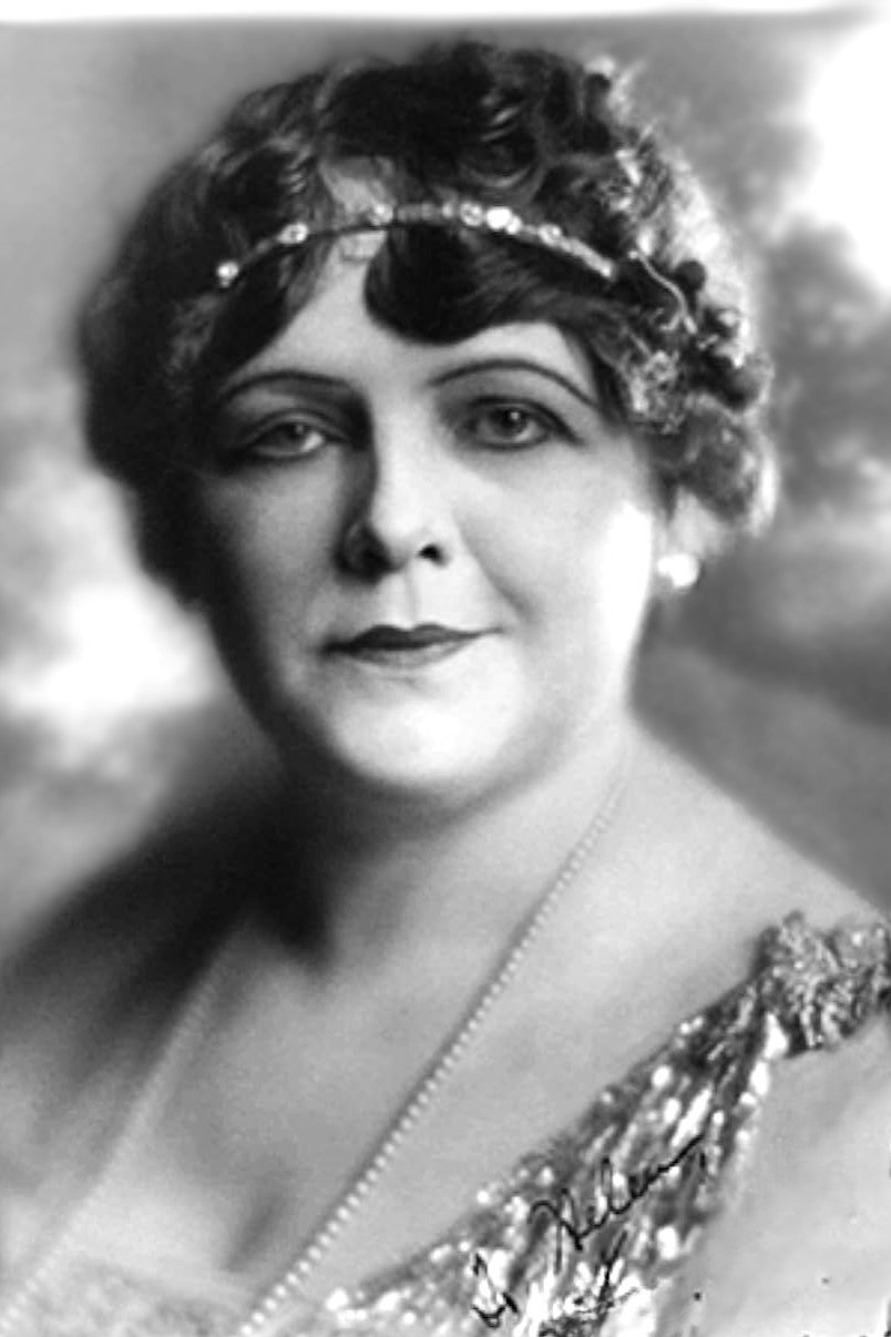 et billede af Maidel Turner