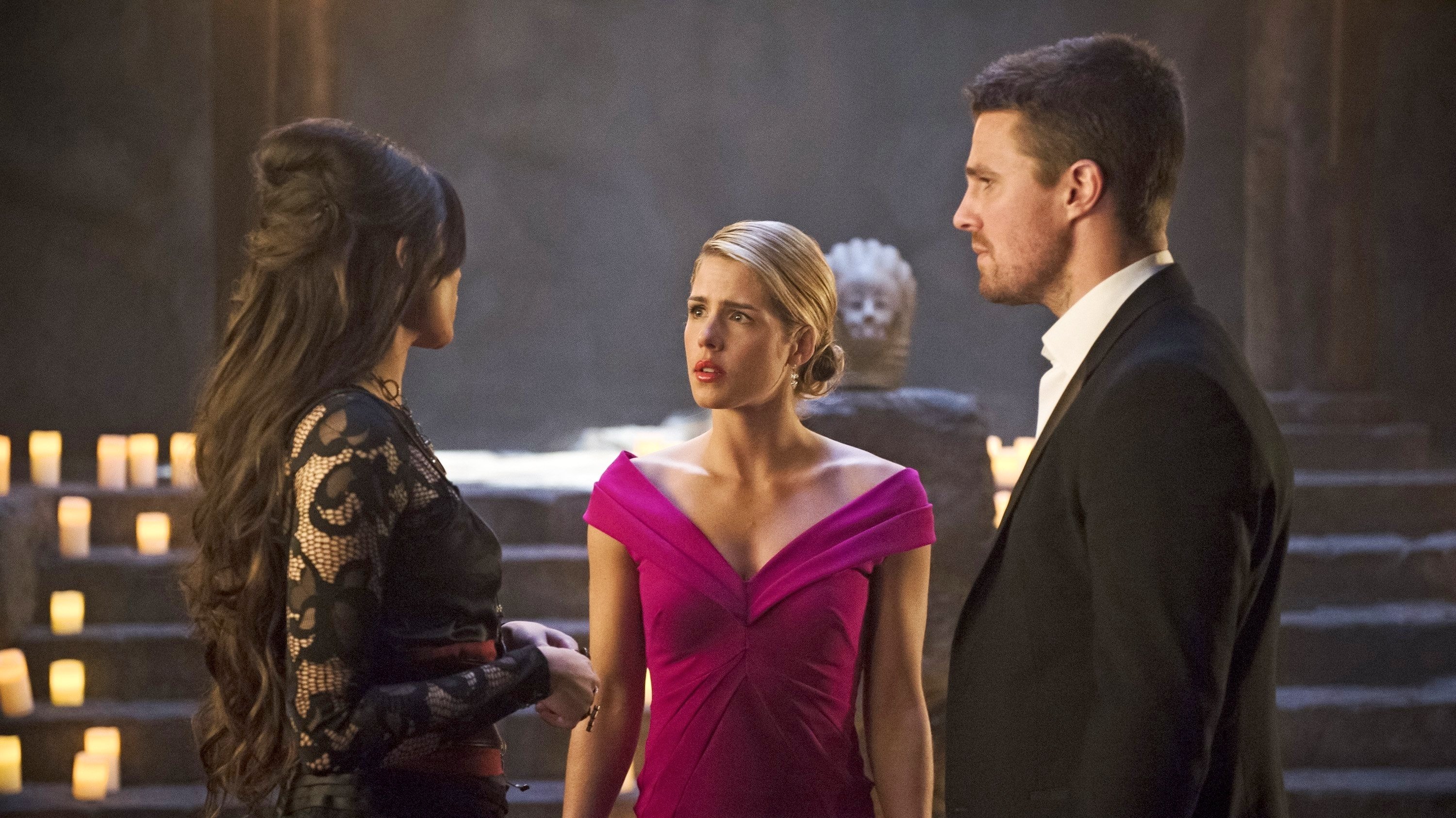 Arrow Season 4 :Episode 20  Genesis