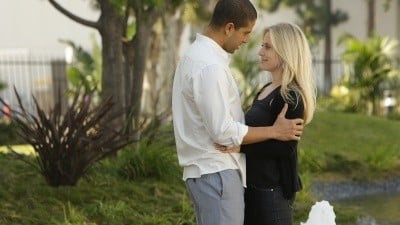 CSI: Miami - Season 7 Episode 16 : Nadar o hundirse (2012)