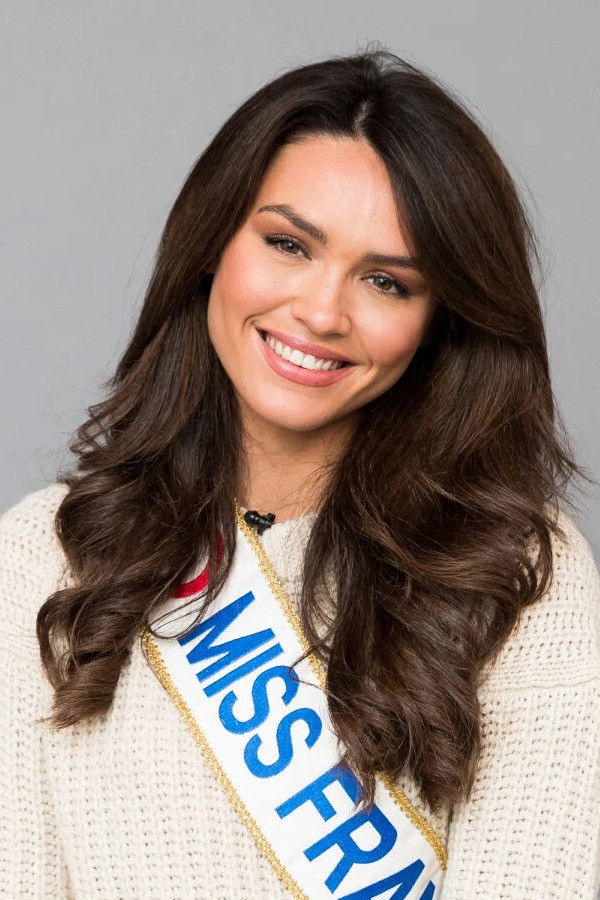 et billede af Diane Leyre