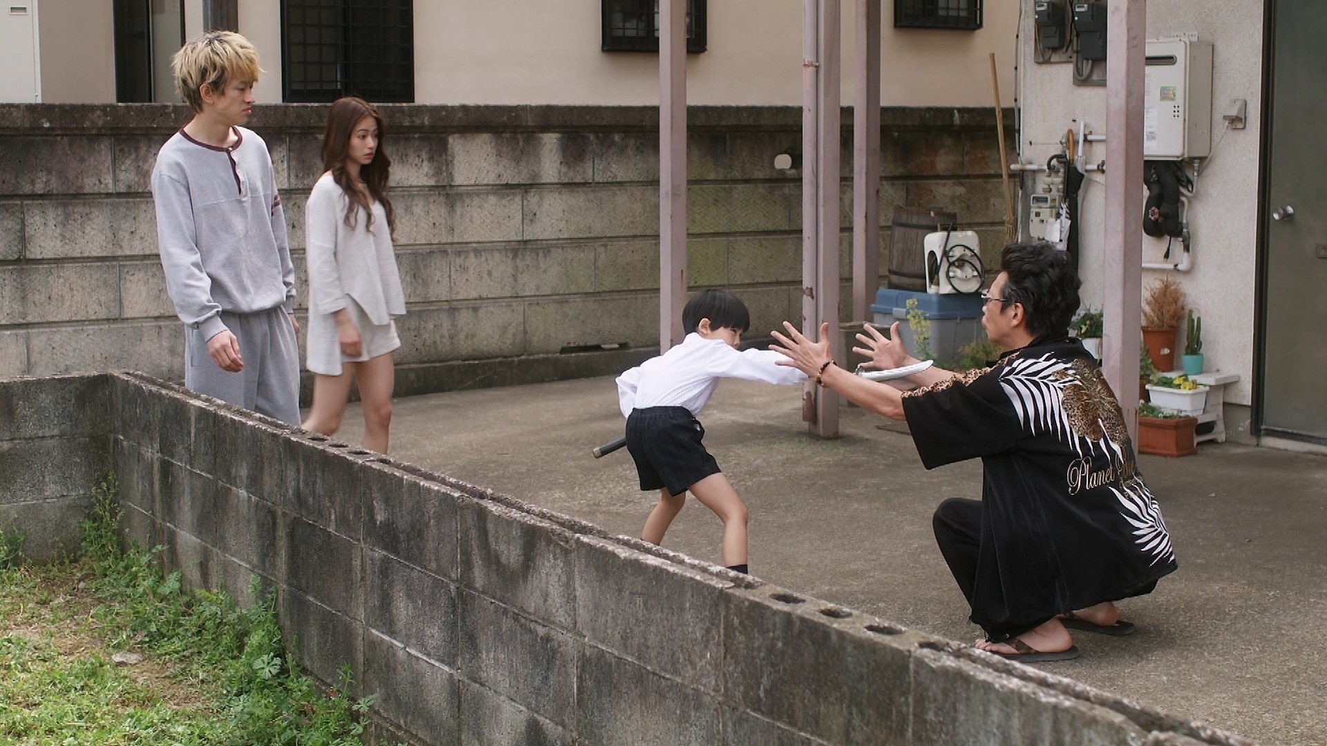 Kotaro Lives Alone