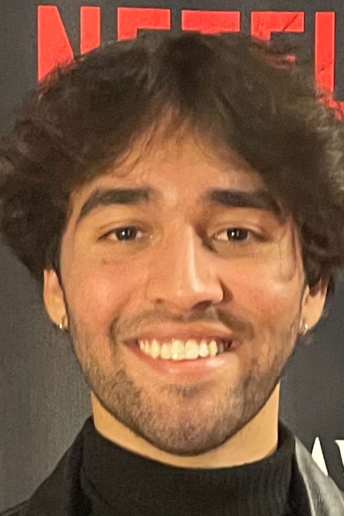 et billede af Corey Sabhlok