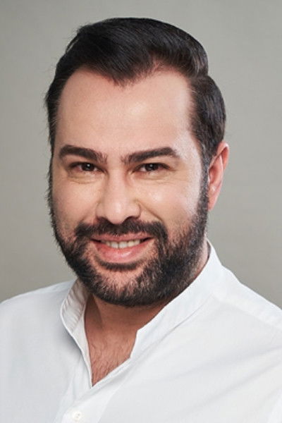 et billede af Ceyhun Tutal