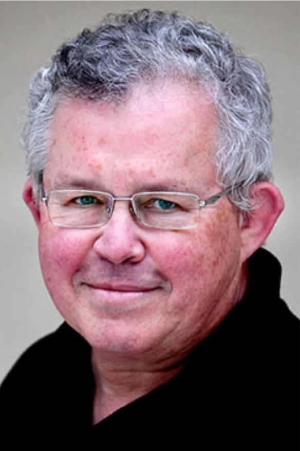 et billede af Miguel Esteves Cardoso