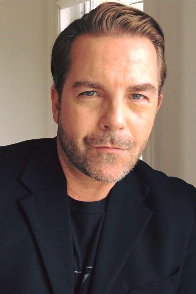 et billede af Chris Lawrence