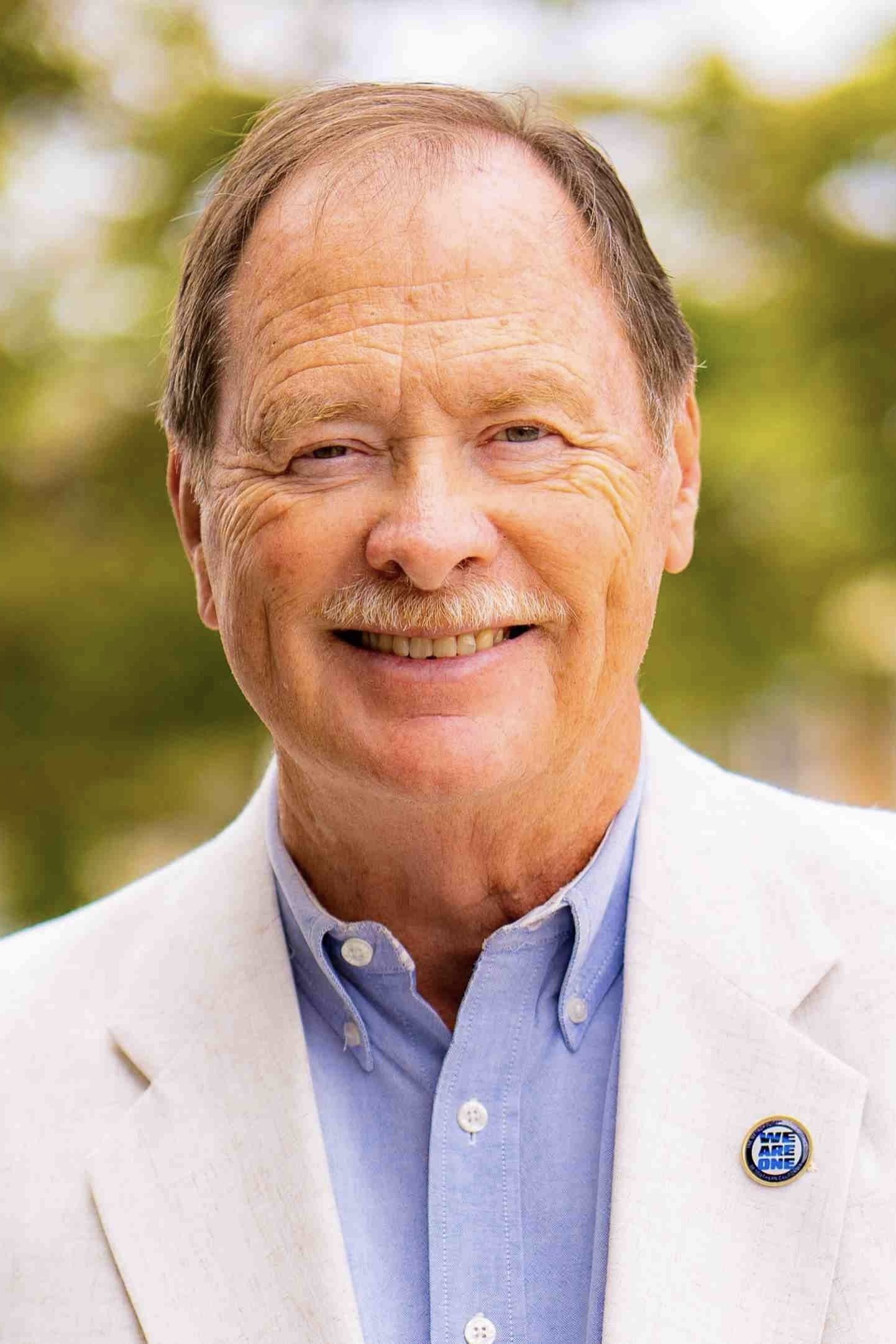 et billede af Dennis Erdman