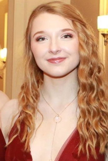 et billede af Clare King