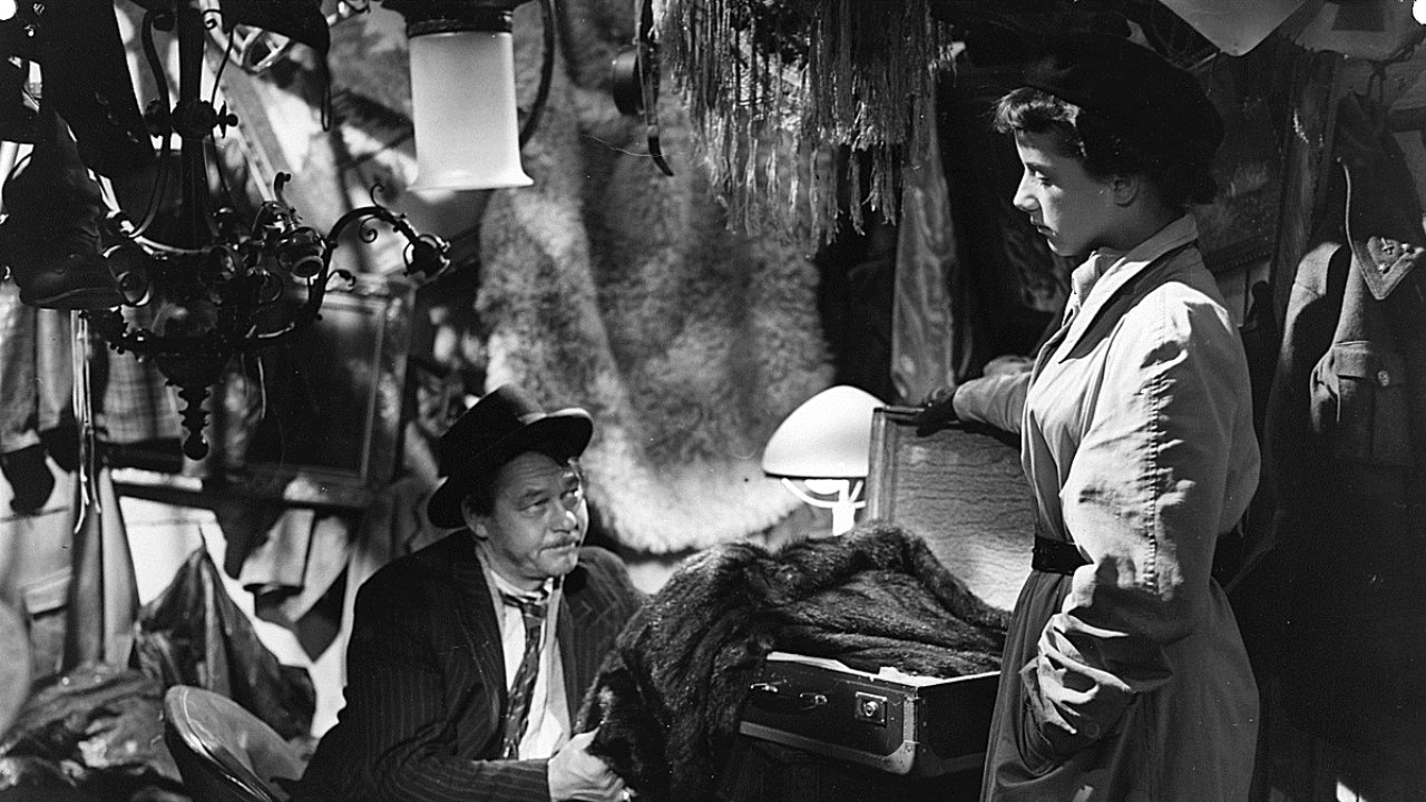 Leena (1954)