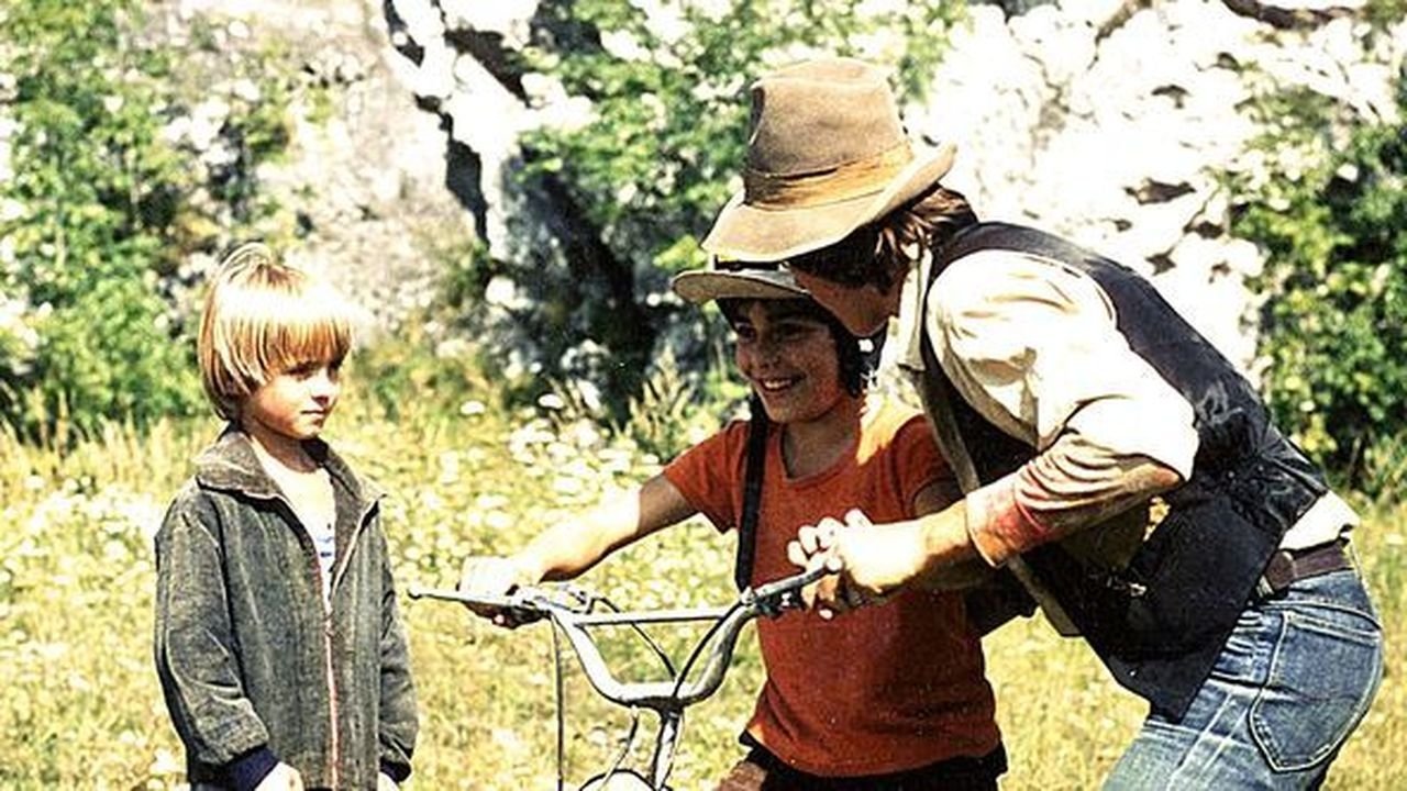 Men Don't Cry (1980)