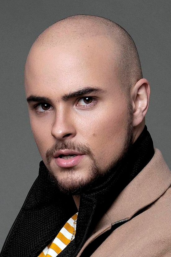 et billede af Augusto Schuster