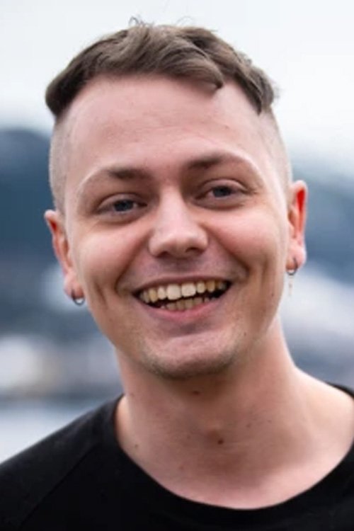 Aleksandër Martinsen backdrop