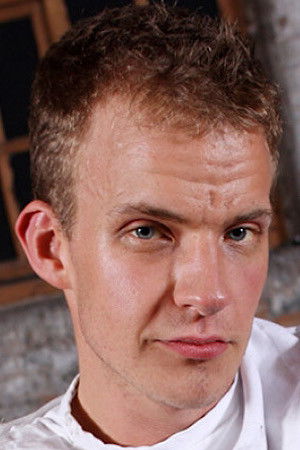 et billede af Leo James