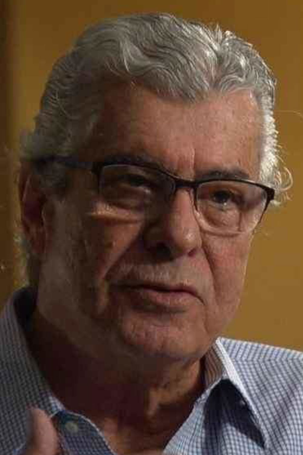 et billede af Miguel Faria Jr.